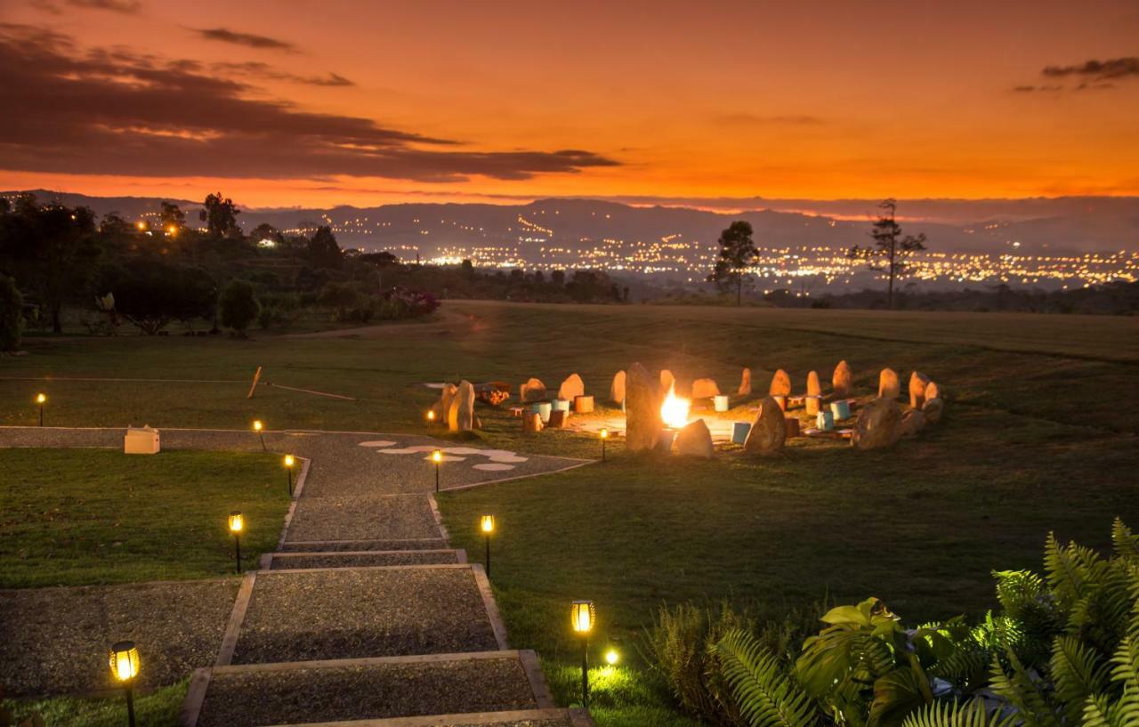 Kinkara Luxury Retreat Hotel San Isidro De El General Buitenkant foto